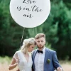 Balon olbrzym LOVE IS IN THE AIR 1m