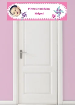 Baner urodzinowy RÓŻOWE WIATRAKI - 125cm x 38cm