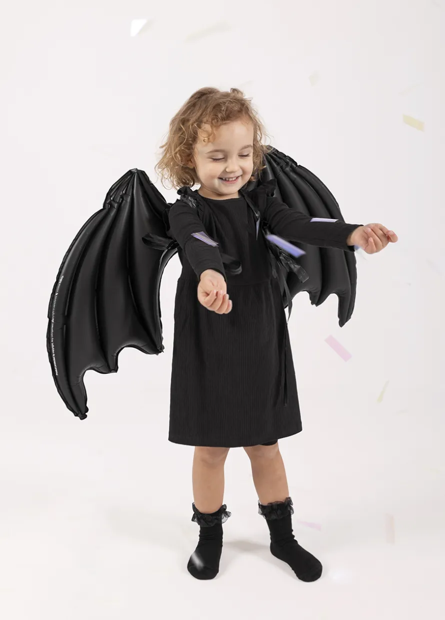 Czarne skrzydła nietoperza balon na Halloween