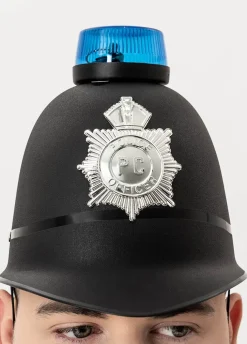 Hełm policjanta świecący