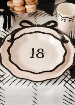 Talerzyki na 18 urodziny HELLO 18 (6szt.)